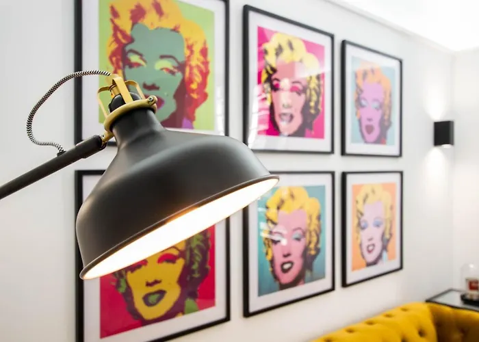 Apartamentos Elite - Art Collection - Andy