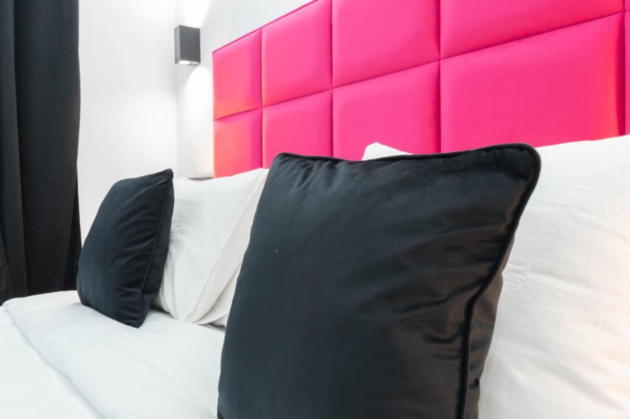 Elite - Art Collection - Andy Apartment Merida